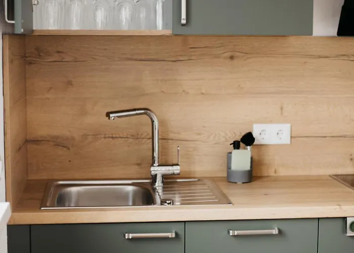 Kornkammer Und Kirschstuebchen * Kettig